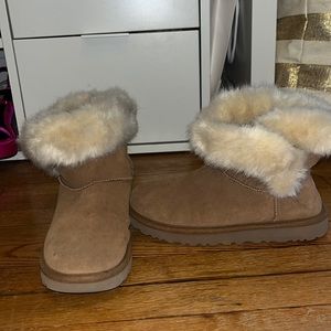 Short Chestnut Uggs with Faux Fur Trim